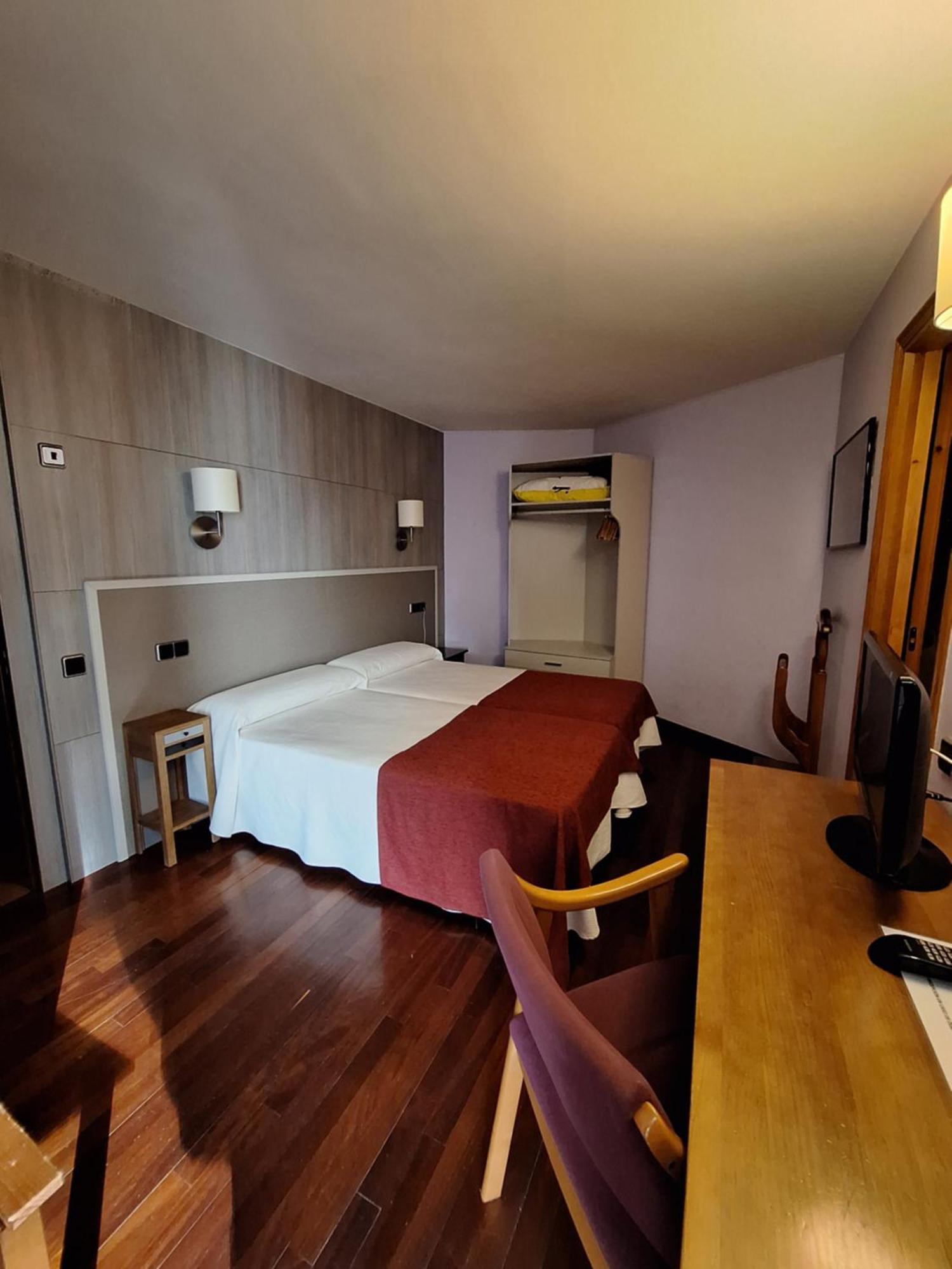 Hotel Aragueells Benasque Exterior photo